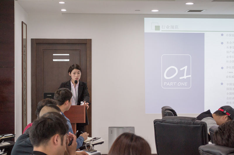 中國室內(nèi)裝飾協(xié)會室內(nèi)環(huán)境凈化治理專業(yè)委員會浙江中心除醛技術(shù)交流峰會圓滿結(jié)束！