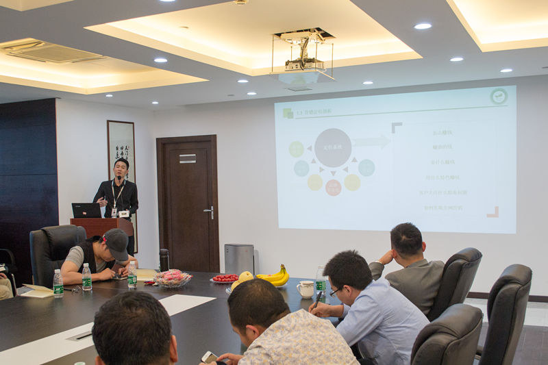 中國室內(nèi)裝飾協(xié)會室內(nèi)環(huán)境凈化治理專業(yè)委員會浙江中心除醛技術(shù)交流峰會圓滿結(jié)束！