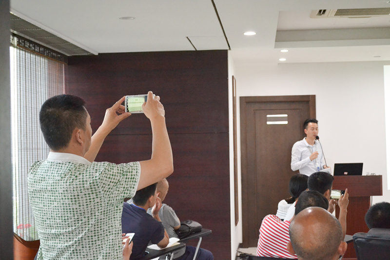 中國室內(nèi)裝飾協(xié)會室內(nèi)環(huán)境凈化治理專業(yè)委員會浙江中心第二期除醛技術(shù)交流峰會圓滿結(jié)束！