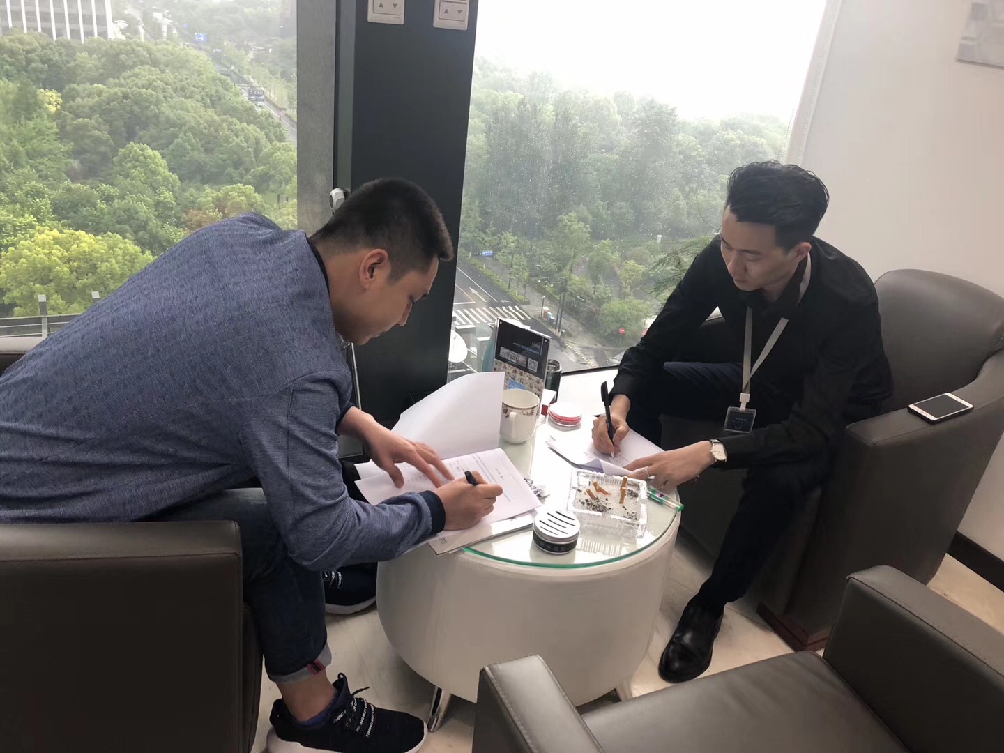 熱烈祝賀陳總簽約創(chuàng)綠家佳木斯市區(qū)級(jí)代理！