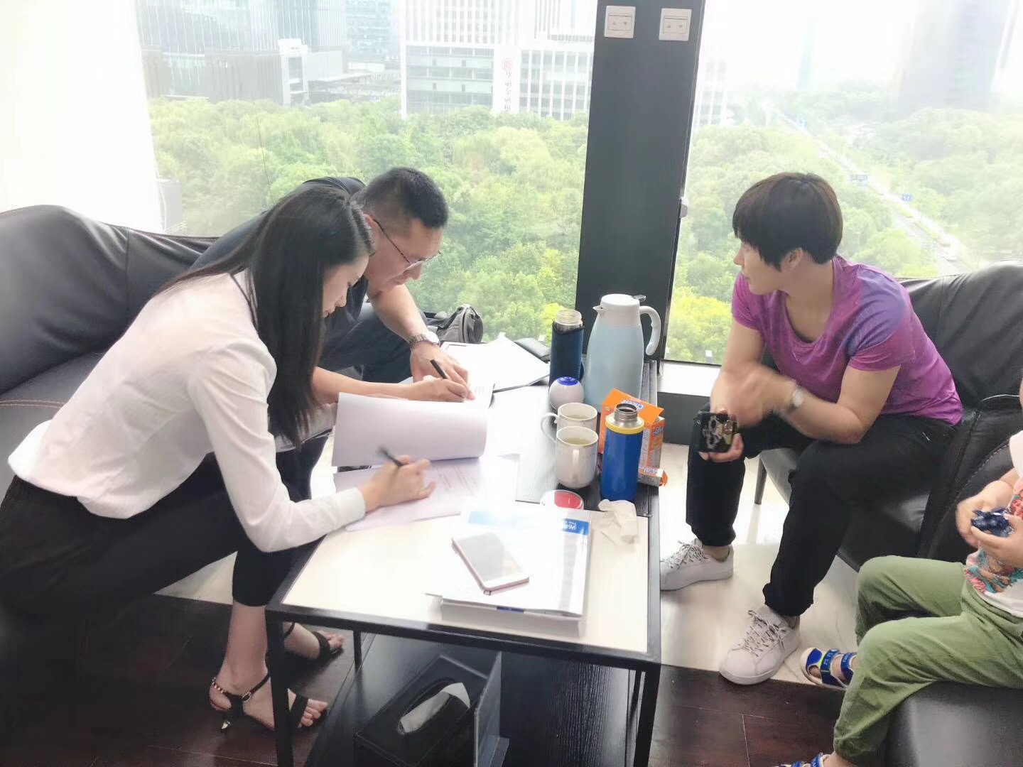 熱烈祝賀張總簽約創(chuàng)綠家哈爾濱市區(qū)級代理！