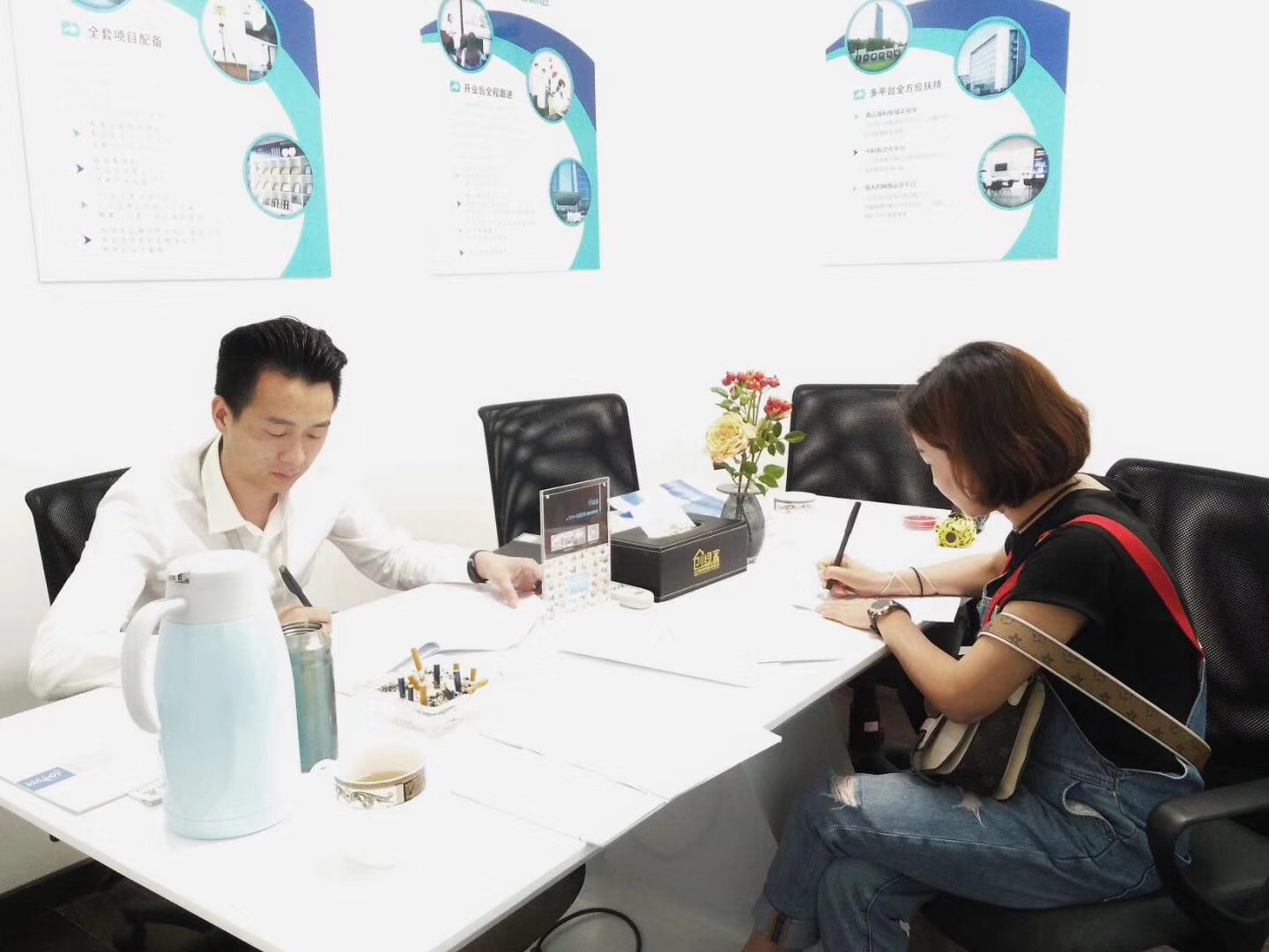 熱烈祝賀向總簽約創(chuàng)綠家懷化市區(qū)級代理！