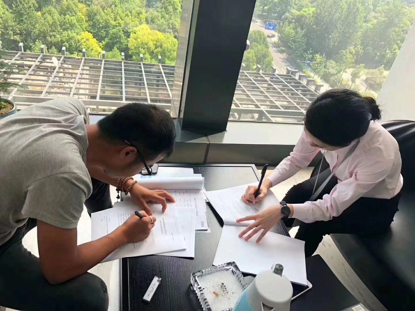 熱烈祝賀楊總簽約創(chuàng)綠家黔東南苗族侗族自治州縣級(jí)代理！