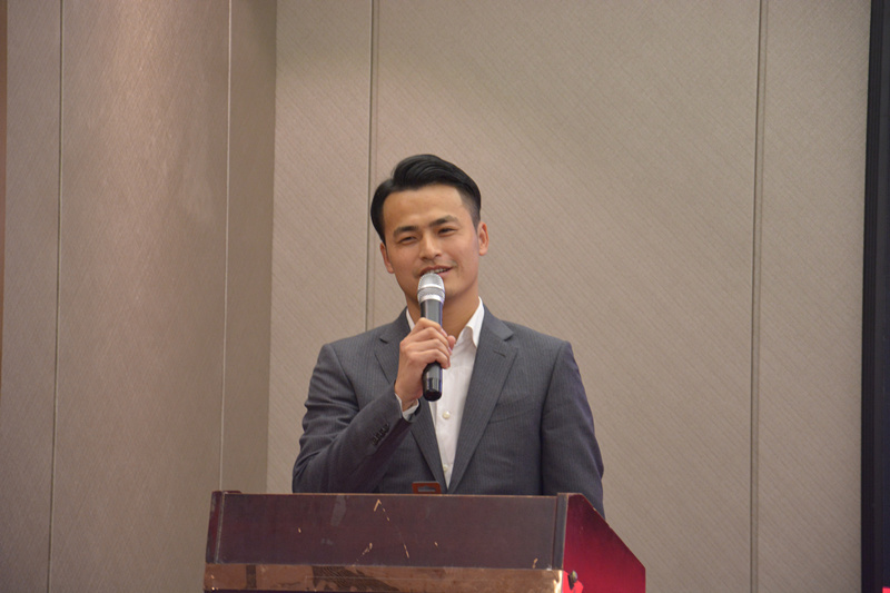 【7月生日會(huì)】喂——請問你是在網(wǎng)紅公司上班嗎？