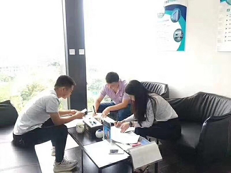 熱烈祝賀盛總、方總簽約創(chuàng)綠家臺(tái)州市區(qū)級(jí)代理！