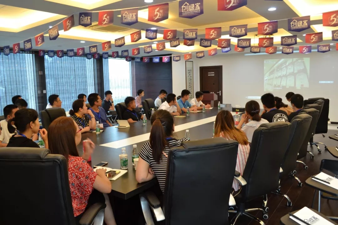 中國凈化委走進(jìn)浙江——中國室內(nèi)環(huán)境凈化治理專業(yè)委員會浙江培訓(xùn)基地交流峰會圓滿結(jié)束！