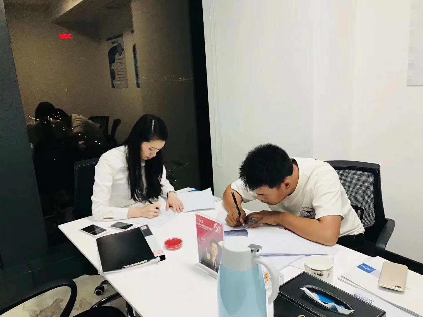 熱烈祝賀楊總簽約創(chuàng)綠家遵義市區(qū)級(jí)代理！