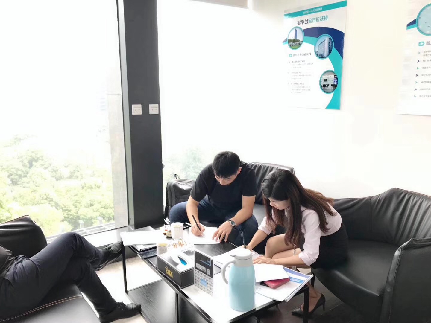 熱烈祝賀楊總、王總簽約創(chuàng)綠家長(zhǎng)春市區(qū)級(jí)代理！