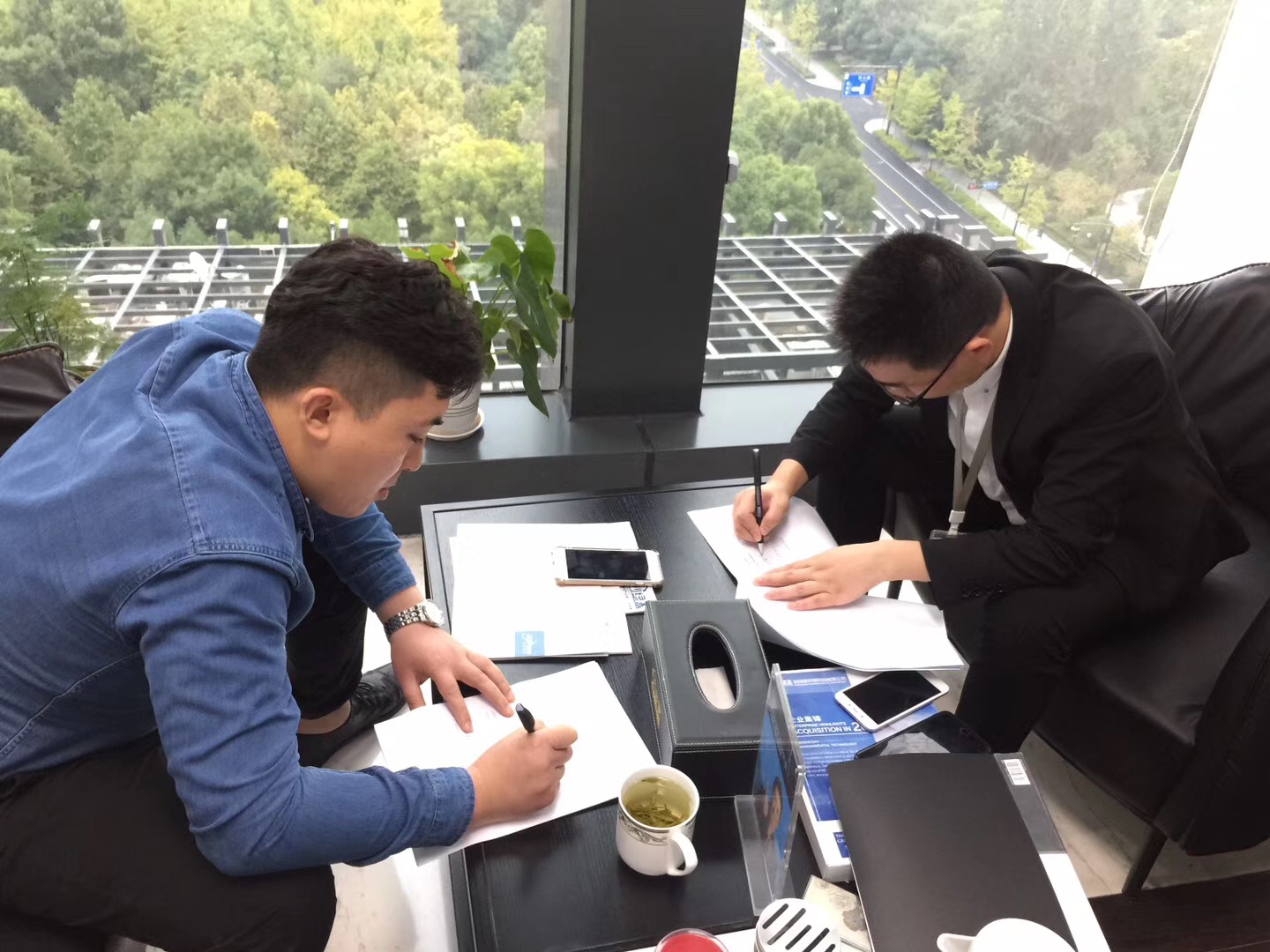 熱烈祝賀商總簽約創(chuàng)綠家烏魯木齊市區(qū)級代理！