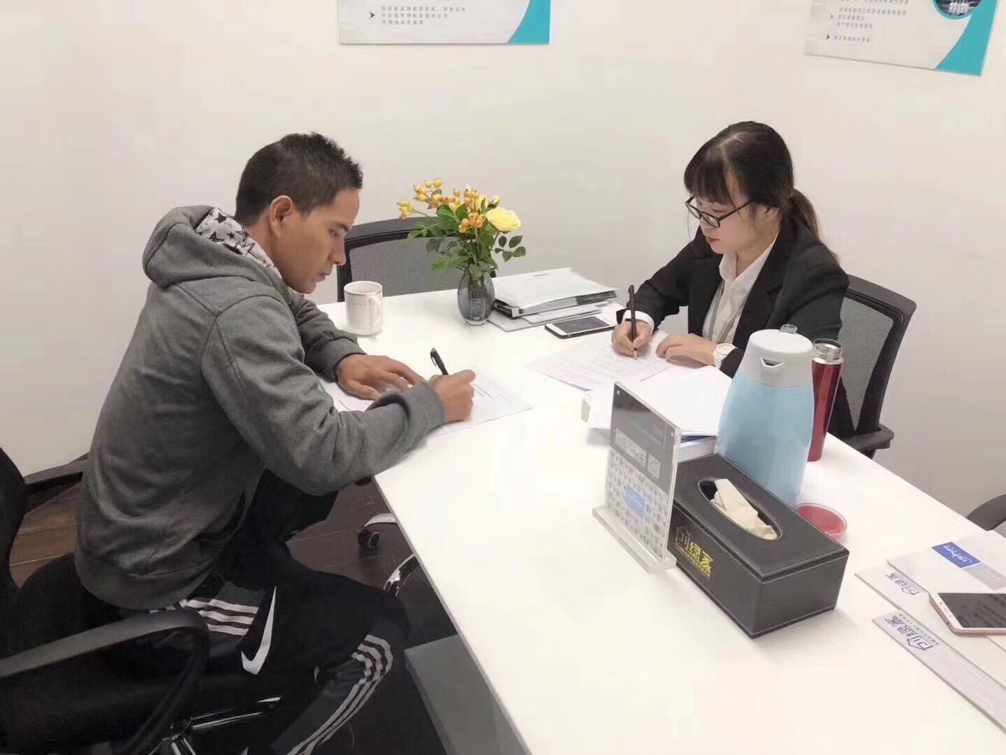 熱烈祝賀陳總簽約創(chuàng)綠家河南省縣級市代理！